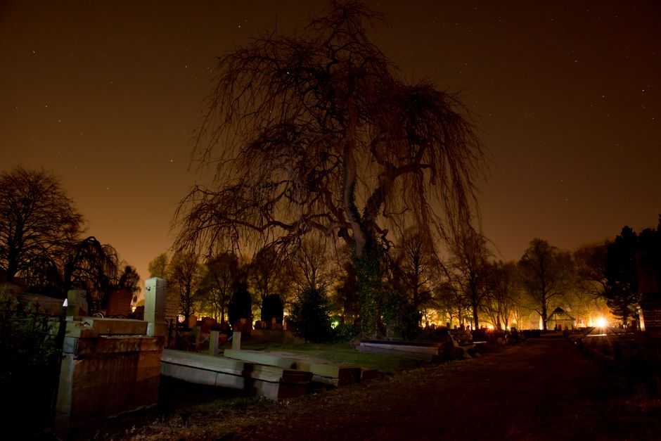 Atmospheric image for CeritaSeram ghost story